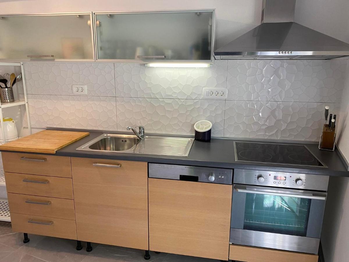 Terrace Apartment ฮวาร์ ภายนอก รูปภาพ