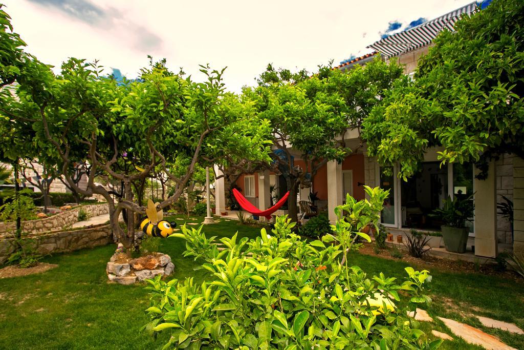 Terrace Apartment ฮวาร์ ภายนอก รูปภาพ